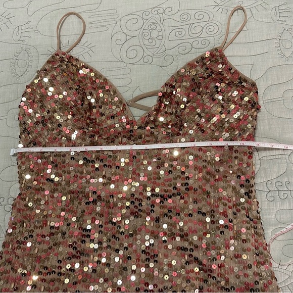 NWT MAC DUGGAL Sequined Spaghetti Strap Cowl Back Gown Sz 4 Copper - Picture 8 of 15